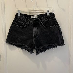Abercrombie Curve Love Size 6 Black Jean Shorts